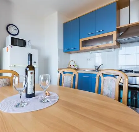 Mirella Apartment Kozino