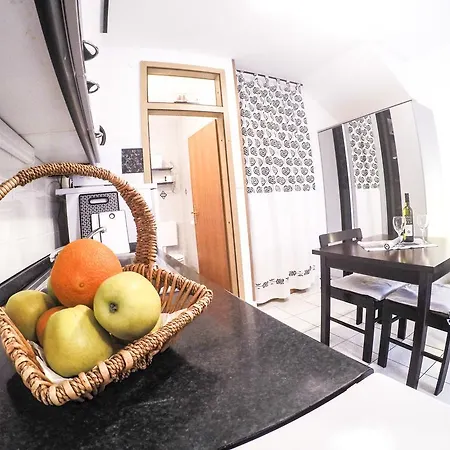 Mirella Appartement *