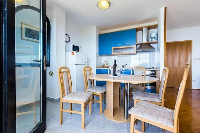 Mirella Apartamento *