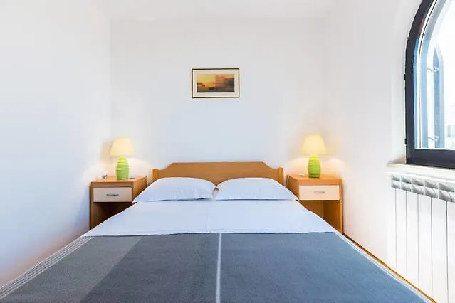 Apartamento Mirella *