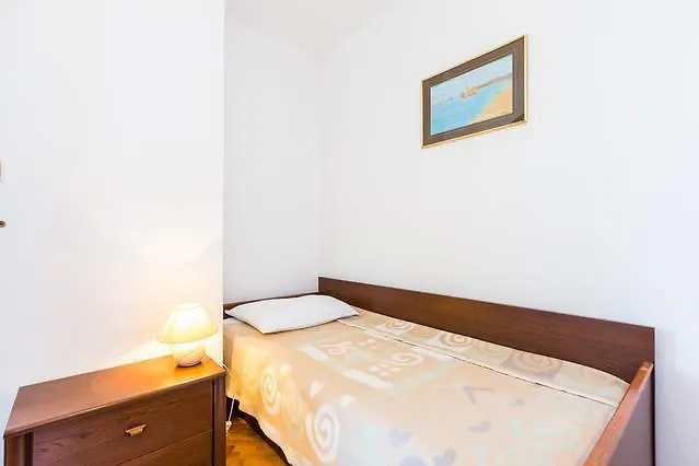 Mirella Apartamento Kožino