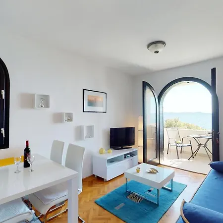 Apartament Mirella
