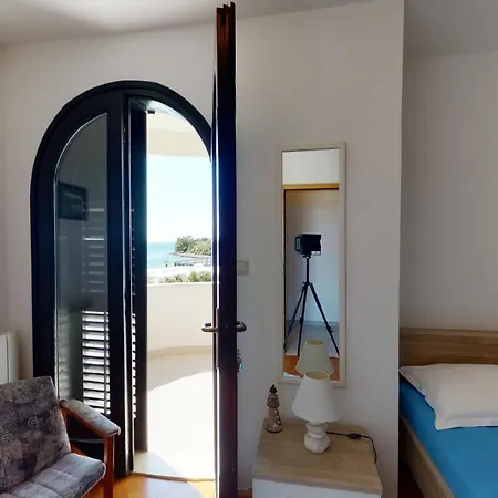 Mirella Apartament Kožino