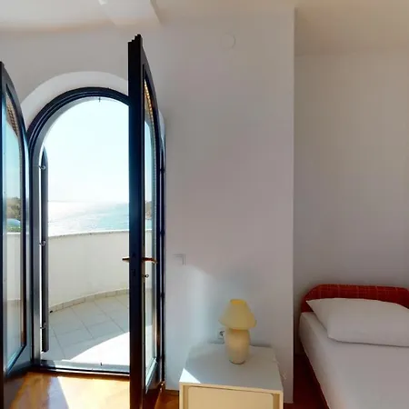 Mirella Apartament