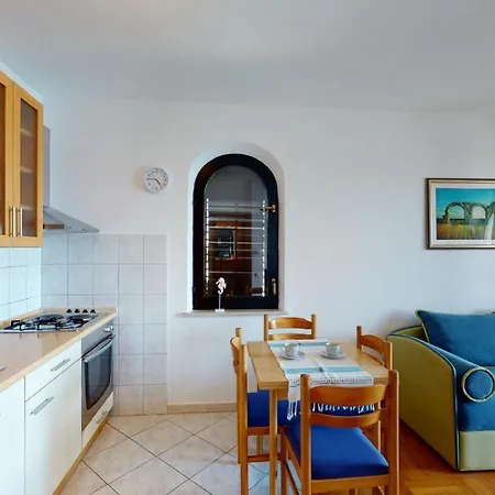 Mirella Apartament Kožino