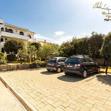 Apartament Mirella