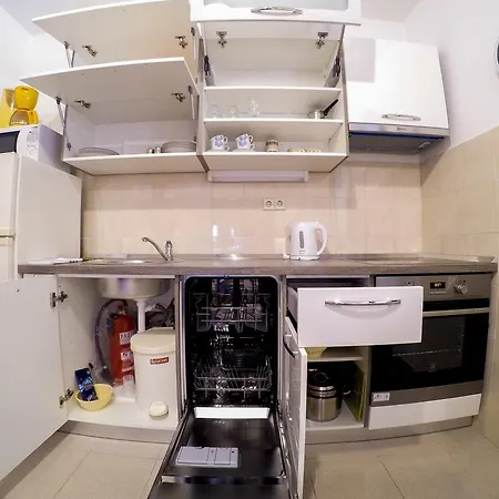 Apartament Mirella *